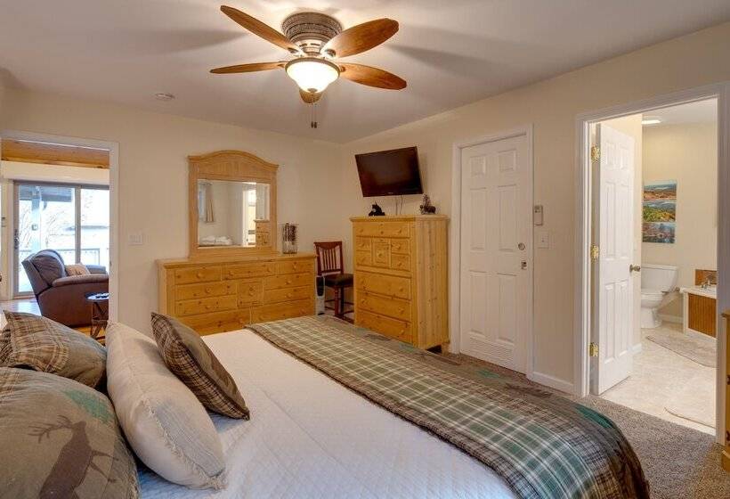 Lake Lure Village Cabin, 3 Mi To Chimney Rock!