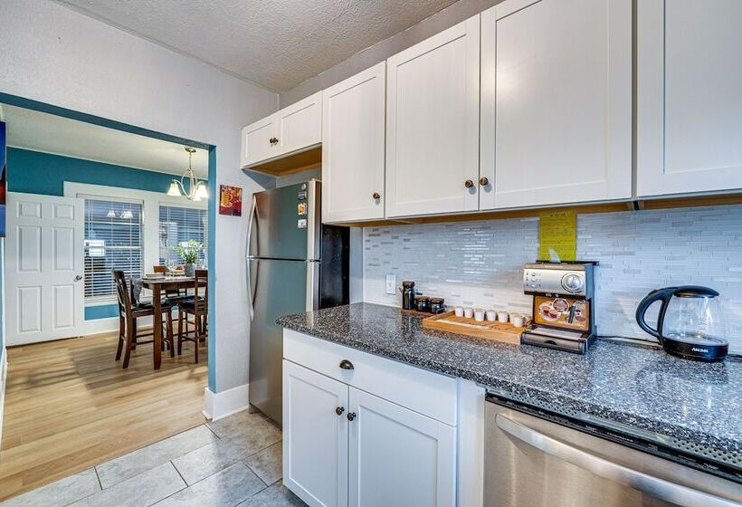 Family Friendly Davenport Home W/ Fire Pit!