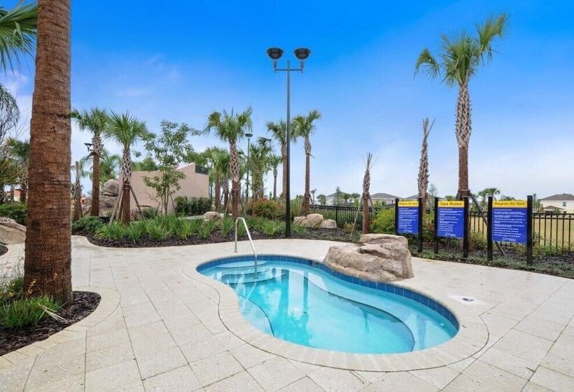 Perennial Paradise At Solterra Resort