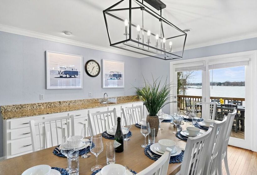 Ponderosa Pointe By Avantstay Boathouse + Views