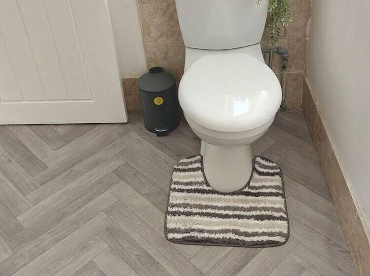 דירת נופש 4 Bed House In Accrington
