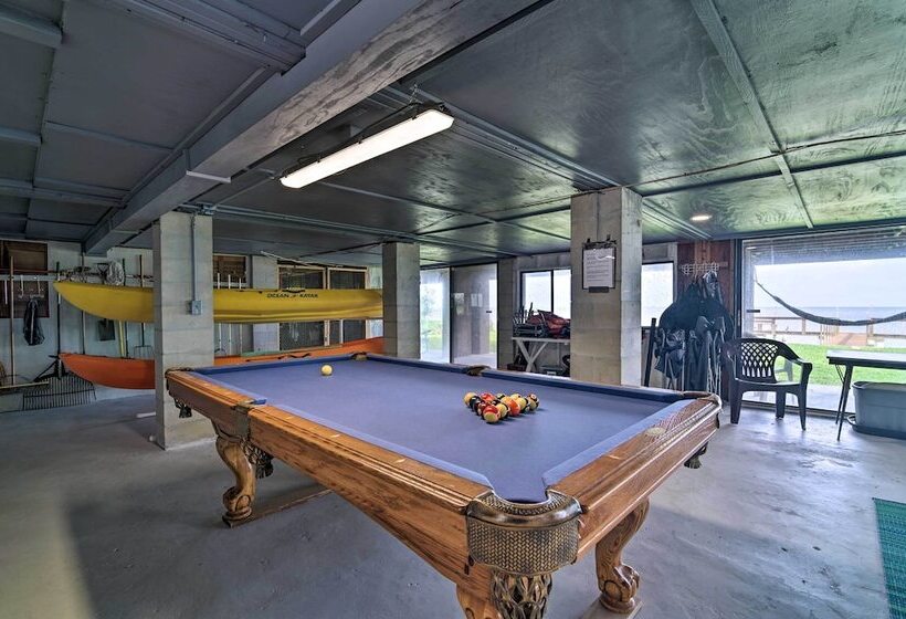 Tranquil Home W/ Private Yard + Fishing Dock!