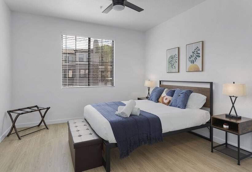 Two Glendale Cozysuites With Pool 2 & 9