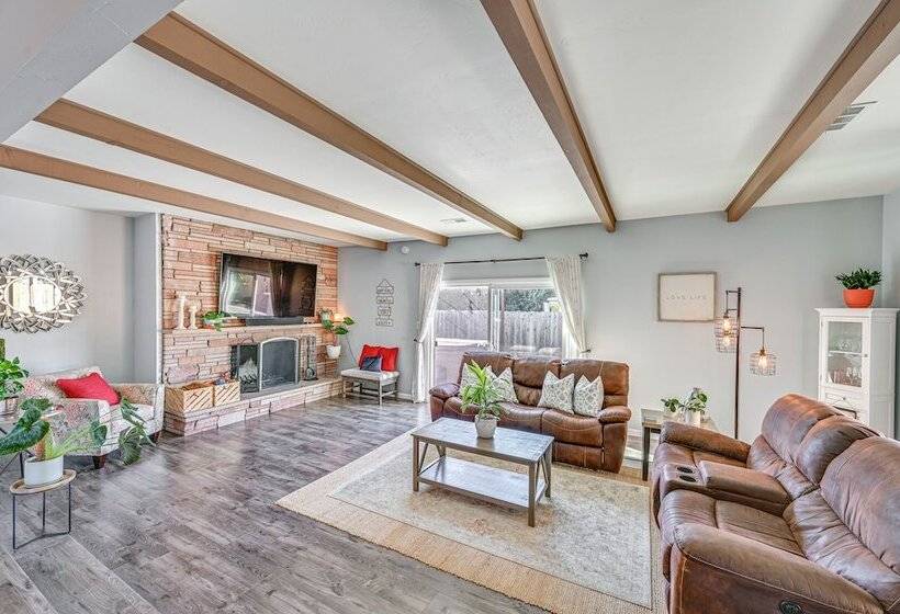 Walkable Chula Vista Home W/ Covered Patio