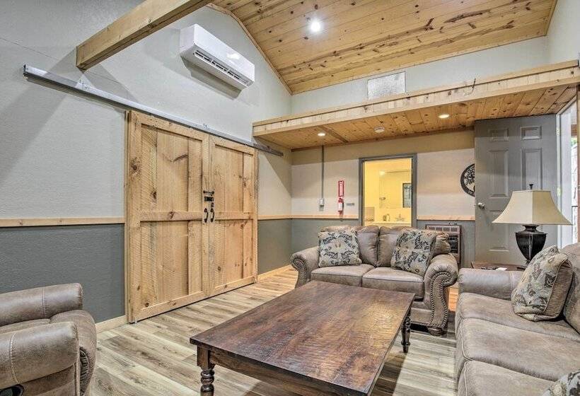 Blairsville Tiny Home W/ Covered Furnished Deck!