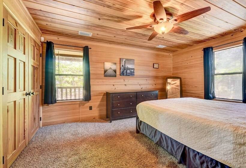 Charming Cabin W/ Decks & Fire Pit   Walk To River