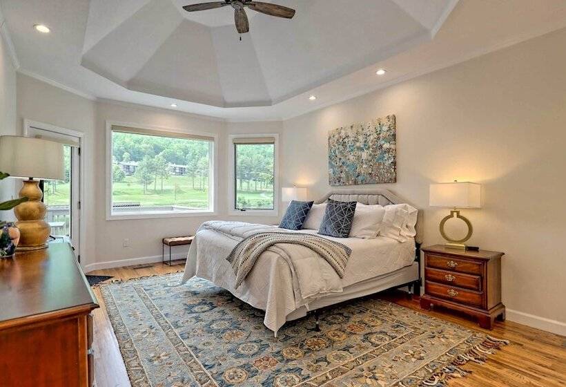 Chic Sky Valley Resort Home On Golf Course!