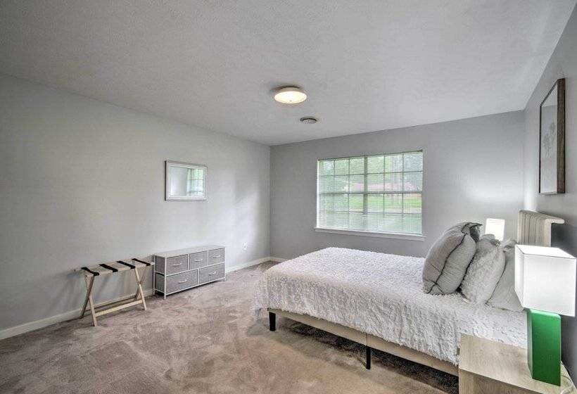 Family Friendly Jackson Home W/ Yard + Patio!