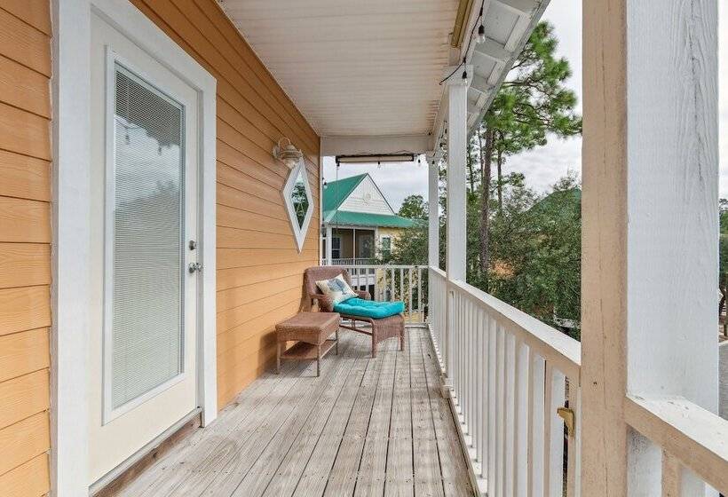 Family Friendly Pensacola Home < 1 Mi To Beach!