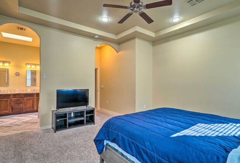 Las Cruces Retreat W/ Patio   Close To Dtwn!