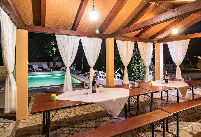 膳宿费 Apartments Kendel