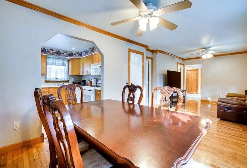 Pet Friendly New Egypt Home W/ Patio + Grill