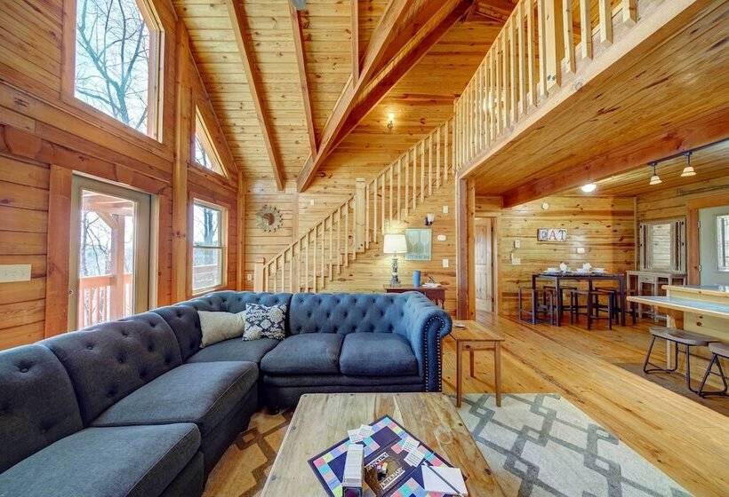 Owl S Nest  Pet Friendly Cabin W/ Private Hot Tub