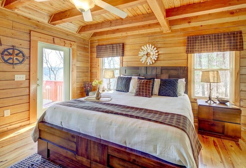 Owl S Nest  Pet Friendly Cabin W/ Private Hot Tub