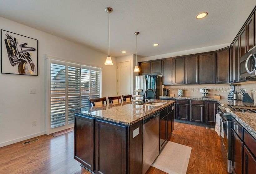 Stunning Commerce City Home W/ Spacious Backyard