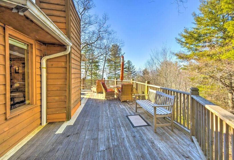 Woodsy Sky Valley Cottage, 8 Mi To Dillard!