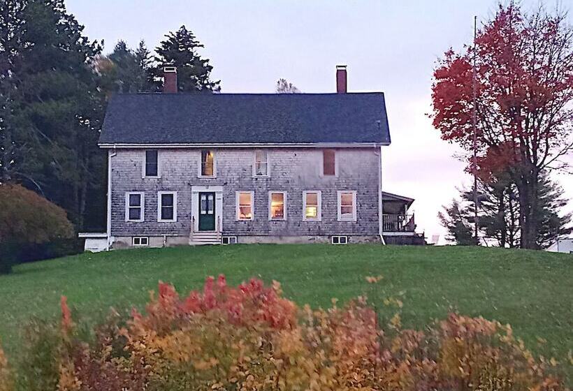 مبيت وإفطار Chandler River Inn