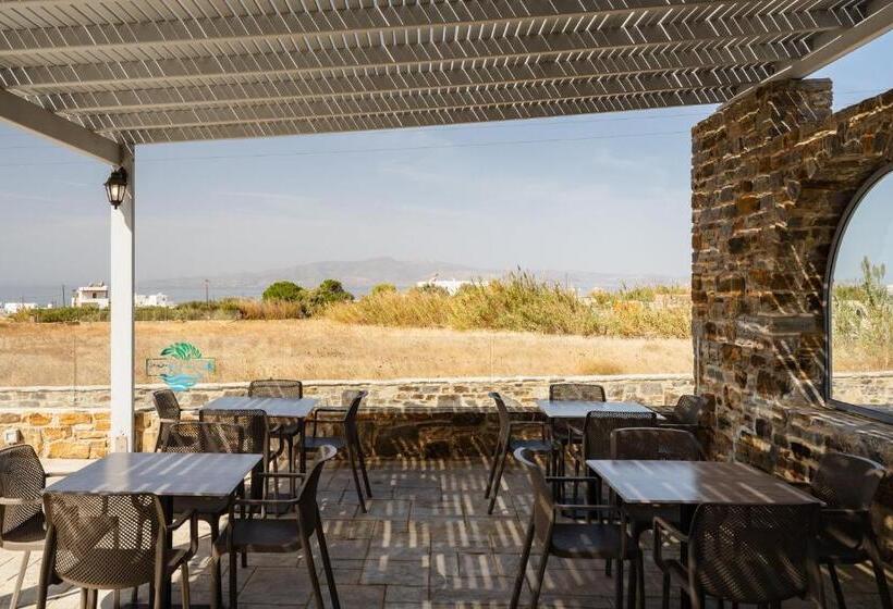 בית מלון כפרי Evripus Suites