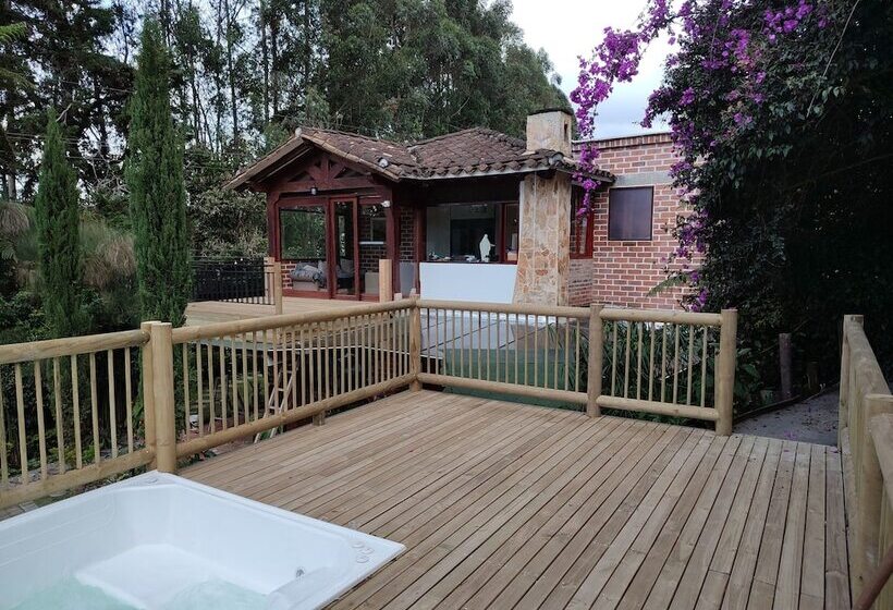 هتل La Martina Campestre