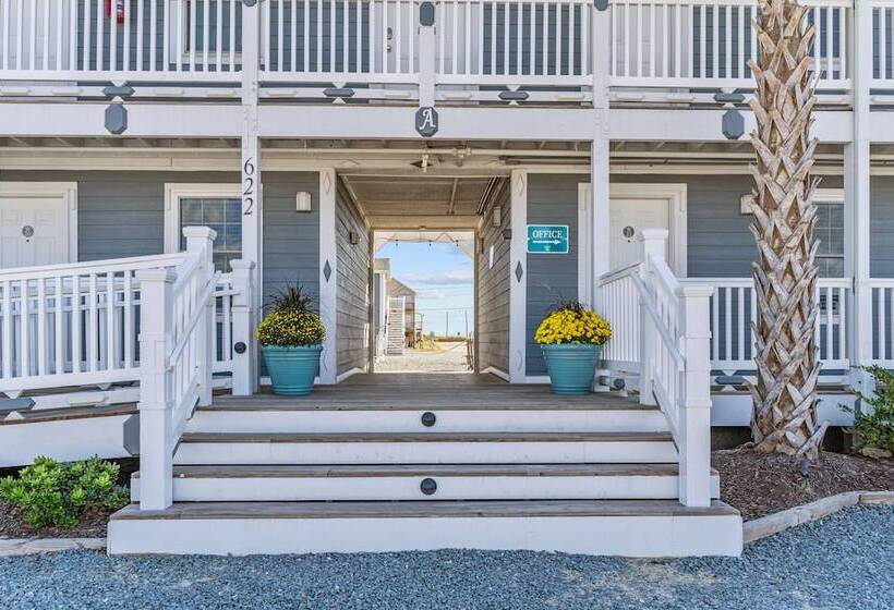 ホテル Loggerhead Inn & Suites