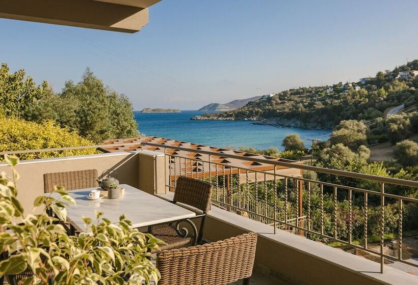ホテル Paramithenio Village Beach Resort & Spa