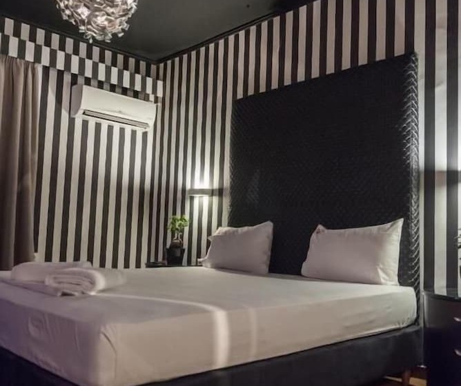 فندق Ruby Rooms Kifisia   Adults Only