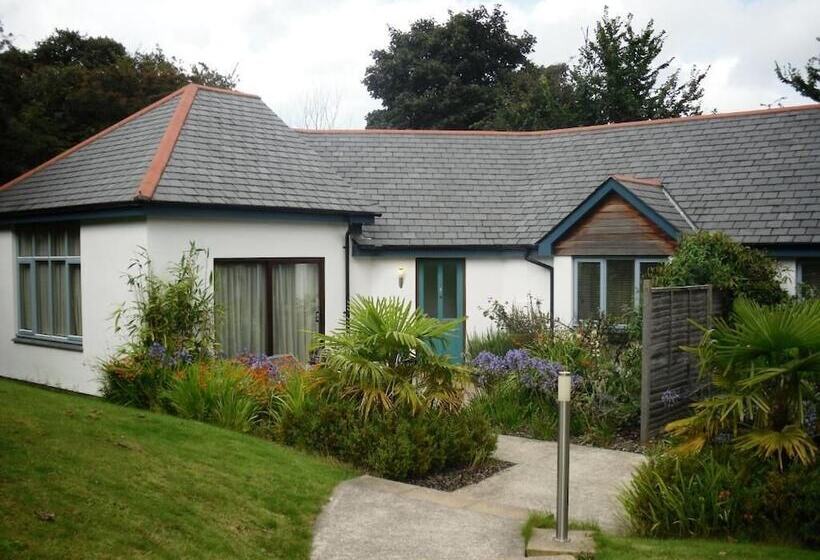 ホテル The Valley Cottages
