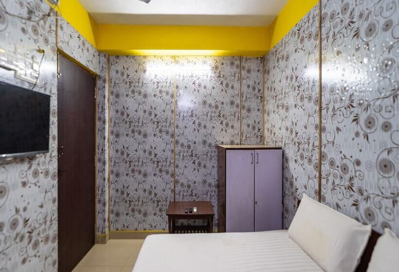 هتل Vasavi Residenzcy