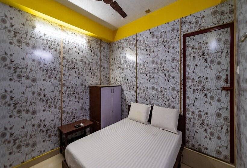 هتل Vasavi Residenzcy