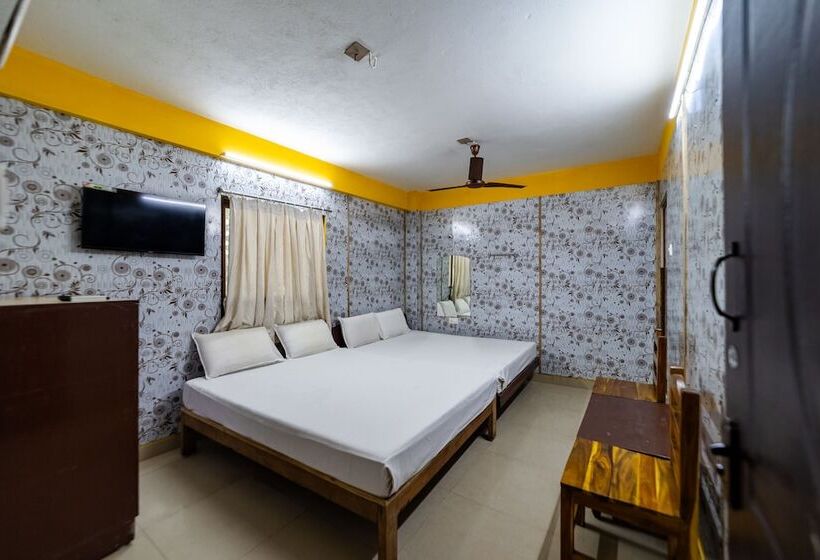 هتل Vasavi Residenzcy