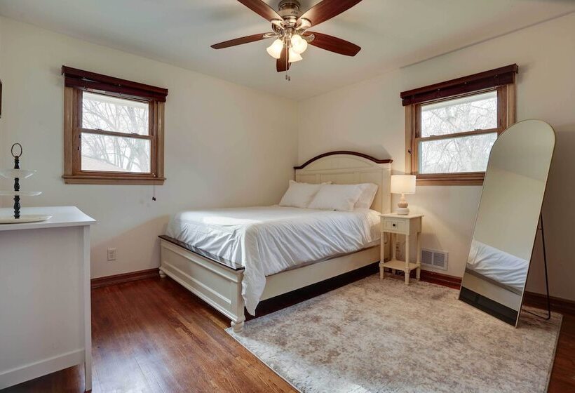 Oakdale Home W/ Deck   7 Mi To Downtown St Paul!