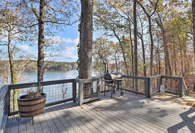 The Chalet On Sinclair  W/ Private Dock & Kayaks!