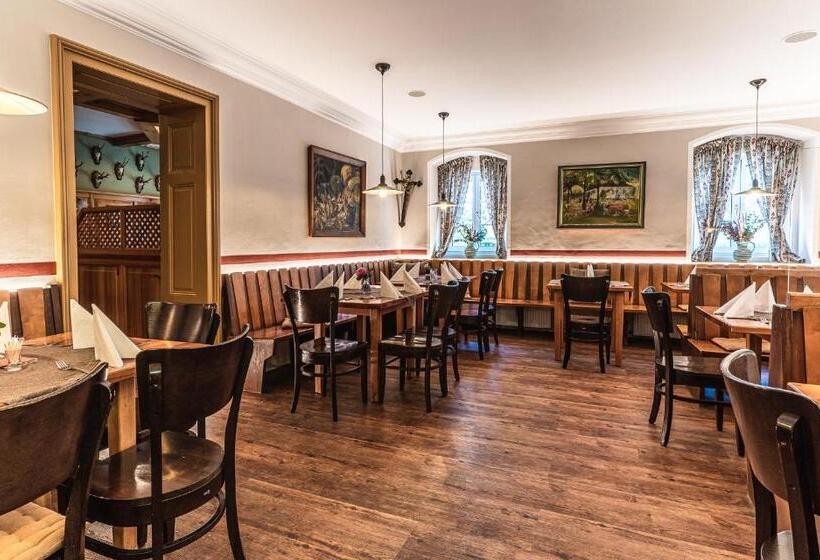 ユースホステル Gasthof Fischer Dörnbach