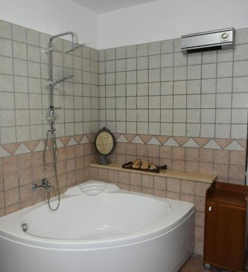 تختخواب و صبحانه Casammare
