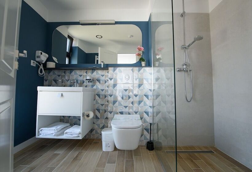 هتل Vila Sarisa