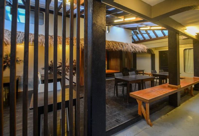 Island Nook Hotel Boracay