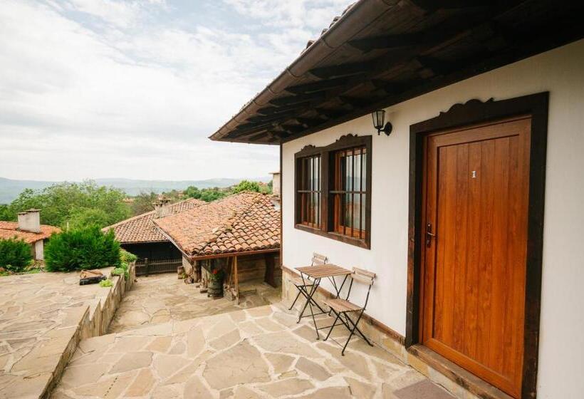 פנסיון Kodjamanova House