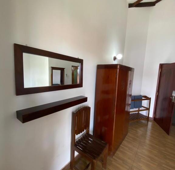 פנסיון The Serene House