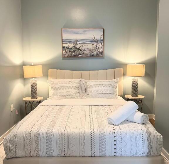 Premier Escape Tysons 4 Beds