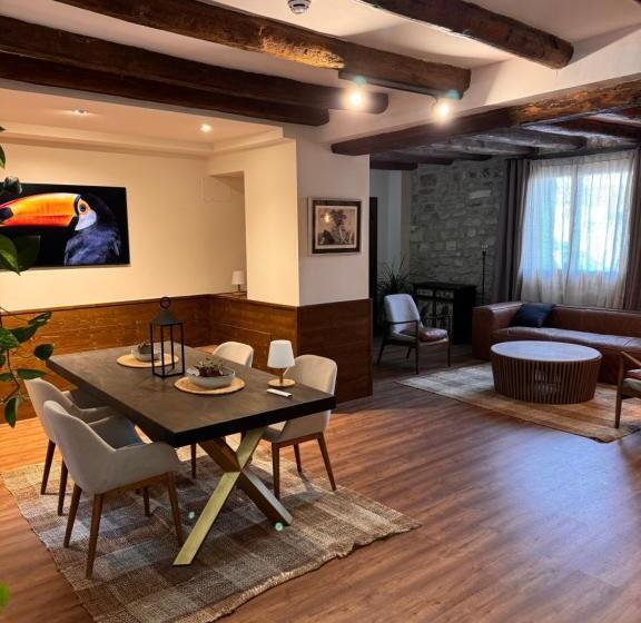Apartamentos Villa De Goya