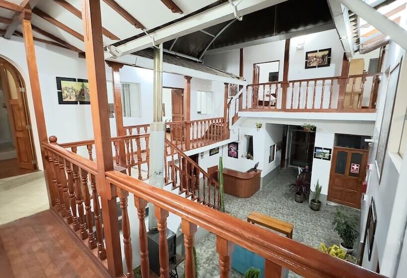 مبيت وإفطار Casona Libertrek Inn