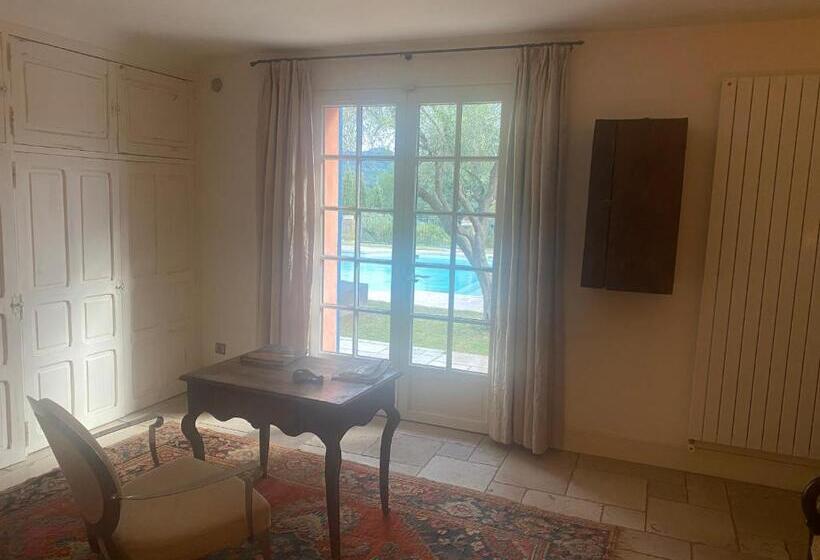 ベッドアンドブレックファースト L’hacienda Francesa