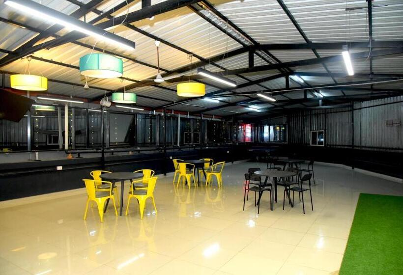 酒店 Aradhya Inn Deralakatte