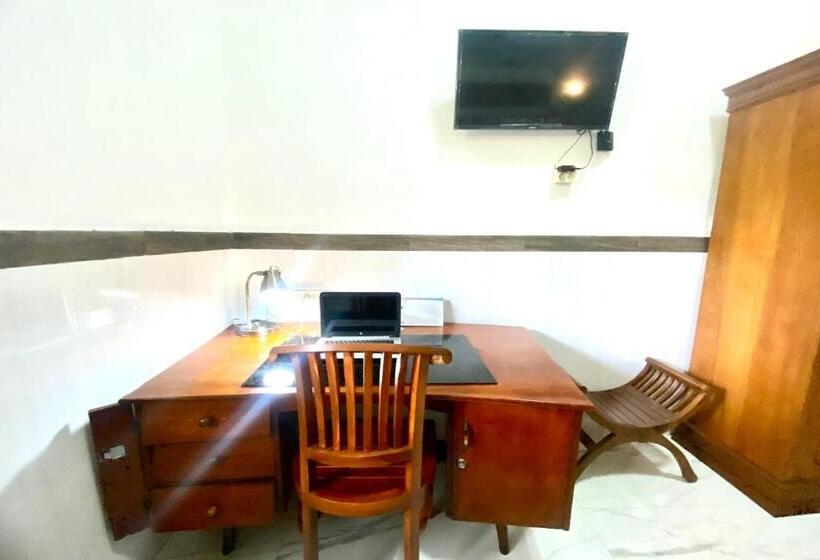 فندق Capital O 93608 Yy S House Syariah