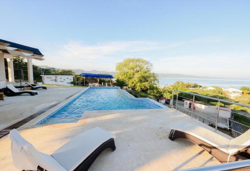 هتل Don Bululo Camping Lodge