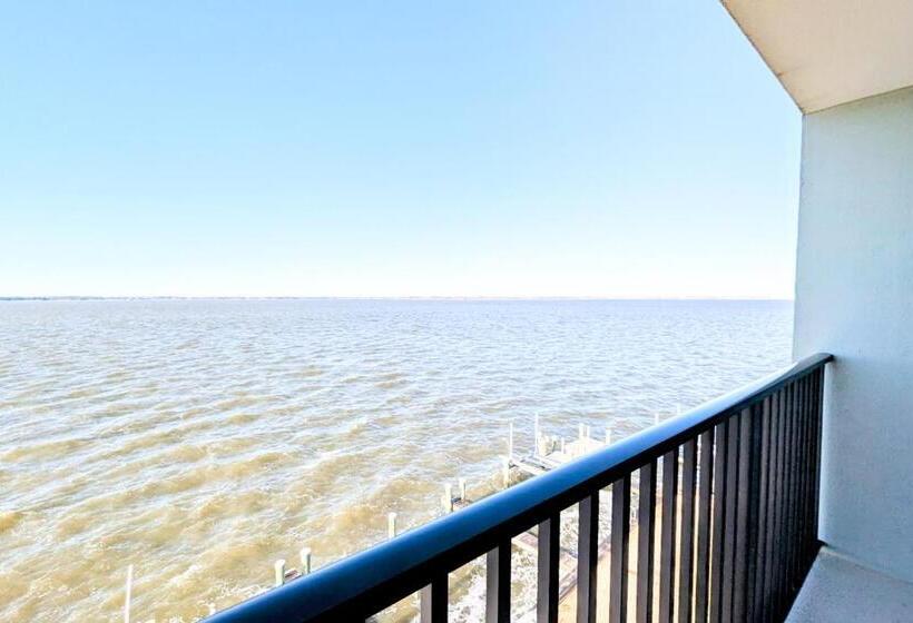 هتل Pintail Point Unit 305