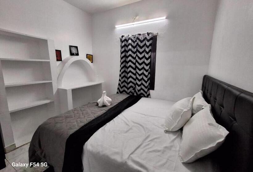 پانسیون Salt Life Beach Resort Private Villa For Group Stay