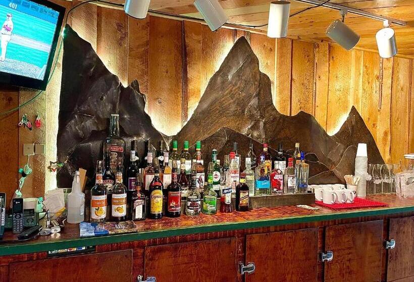 Triple G’s Resort   Cabin 6