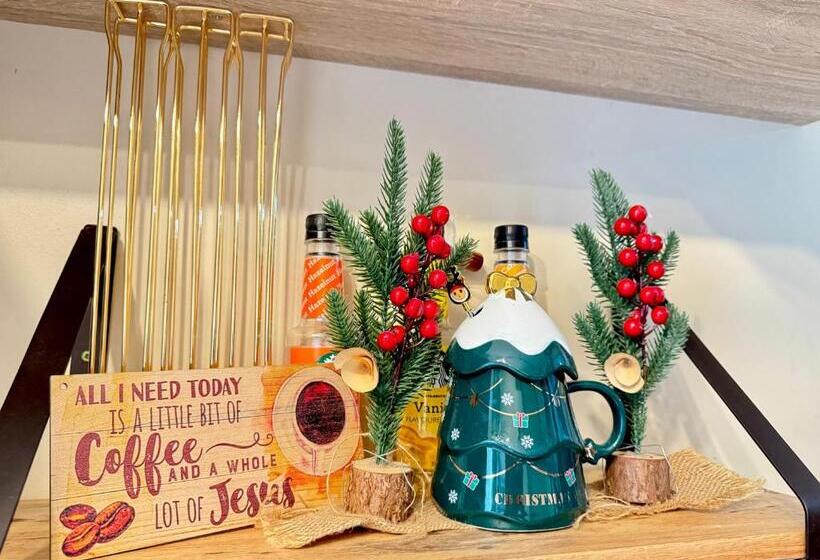 Urban Oasis Condo Near Ayala Mall Centrio 2