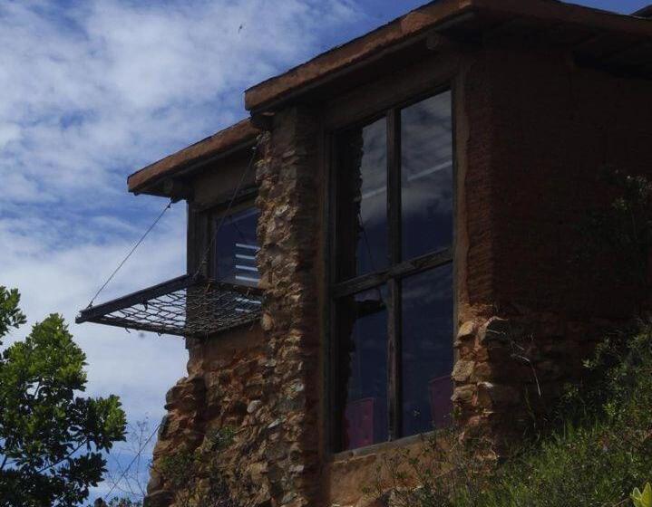 مبيت وإفطار Refugio La Roca